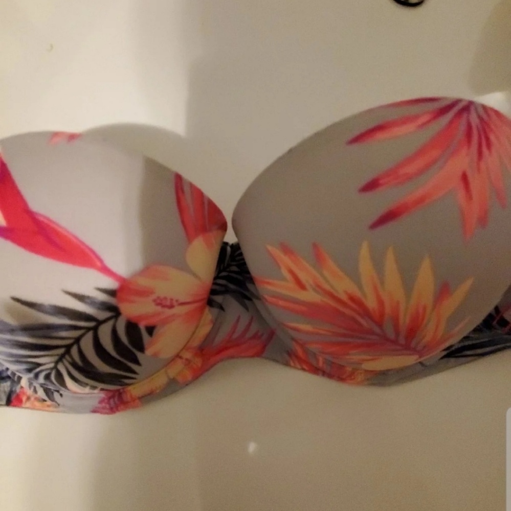 PINK Bra